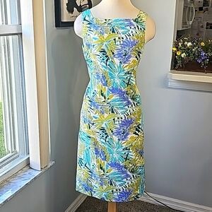 TALBOTS pure silk Sheth dress. Sleevless blue/green print size 6.